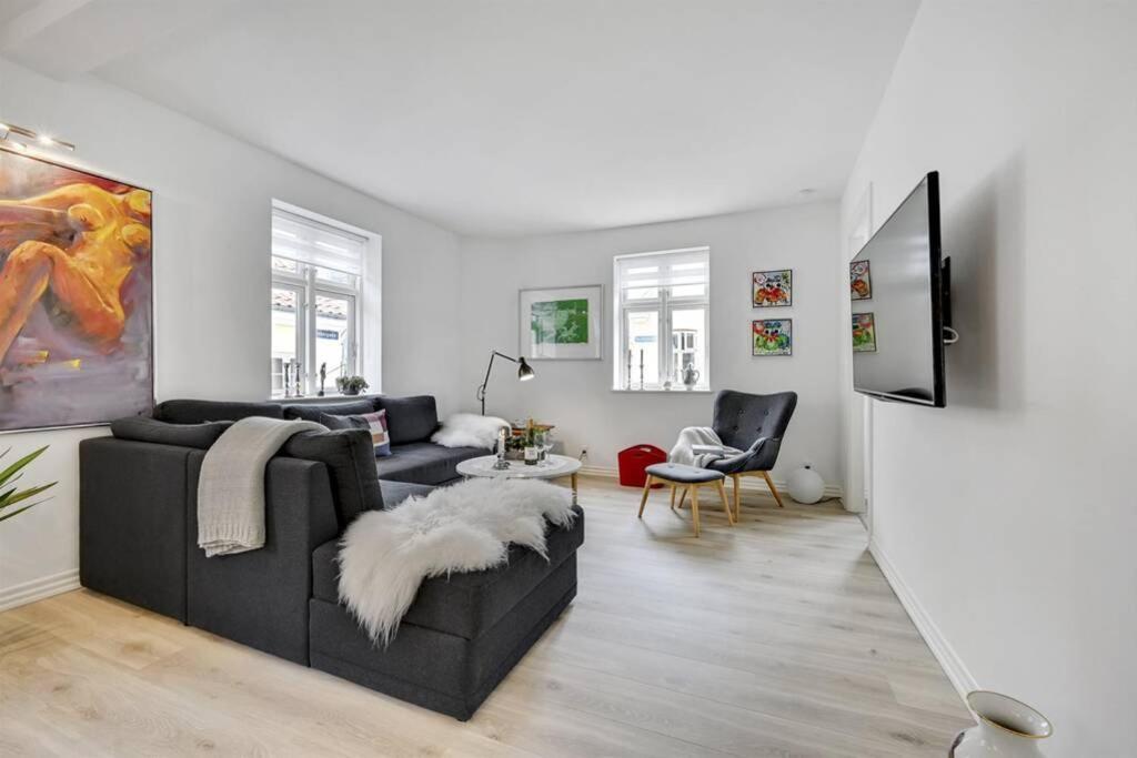 Villa *****Elegant Feriebolig I Hjertet Af Kerteminde Esterno foto
